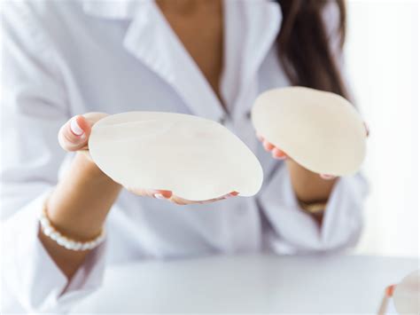 unable to do breast cancer test due to hard implants|can breast implants cause cancer.